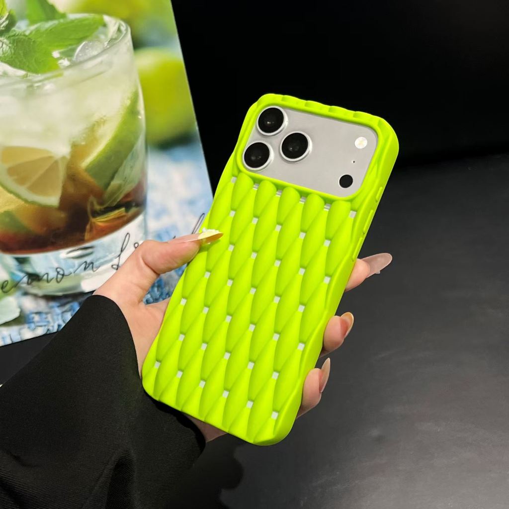 Do iPhone 15, 16, 17 Pro Max:  – Heat Dissipation Mesh Breathable Case recenzja i cena